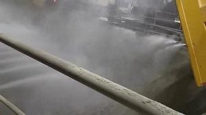 美泰噴霧--石料篩選兜灰塵細水霧控塵除塵效果實拍展示